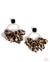 Load image into Gallery viewer, Charming Cheetah - Gold