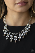 Load image into Gallery viewer, Traveling Trendsetter - white (WH-02)