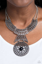 Load image into Gallery viewer, Fetching Filigree - Black (BLK-163)