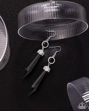 Load image into Gallery viewer, Palatial Pizzazz - Black
