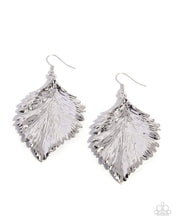 Load image into Gallery viewer, Feathered Flair - Silver
