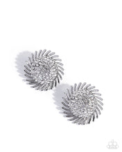 Load image into Gallery viewer, Strategic Show - White
