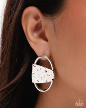 Load image into Gallery viewer, Oval Attitude - Silver

