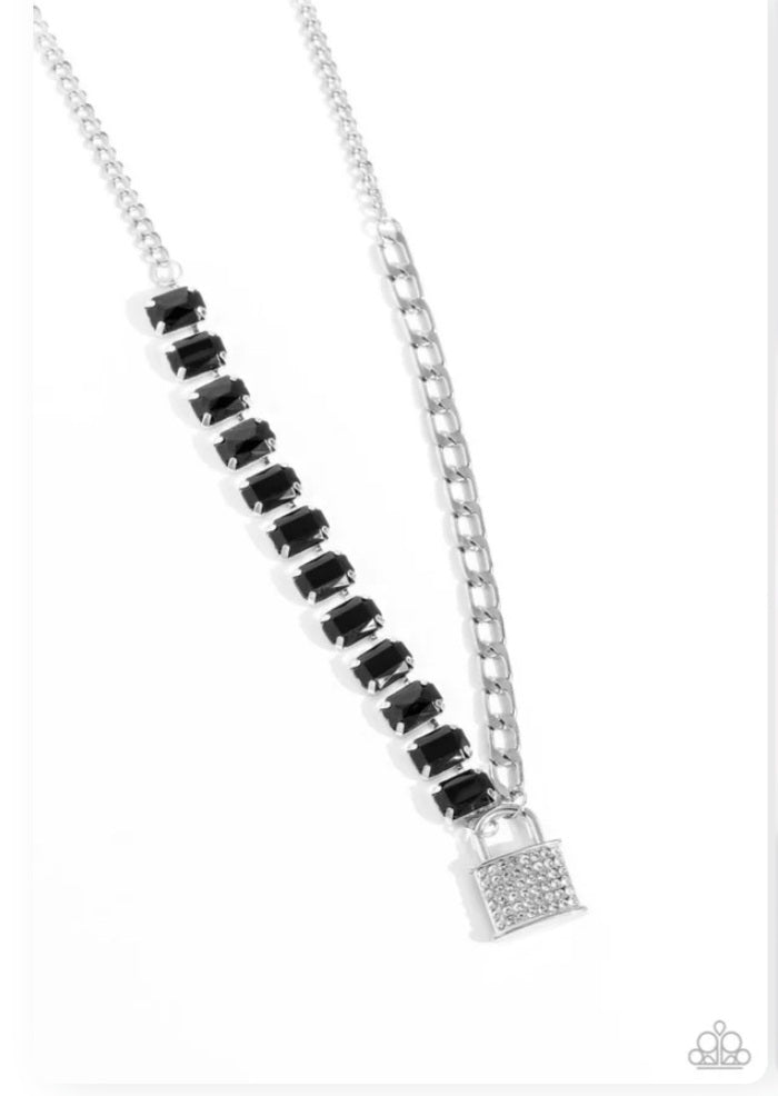 Paparazzi Necklace ~ LOCK and Roll - Black