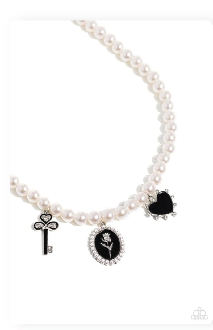 Paparazzi Necklace ~ Charming Collision - Black