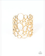 Load image into Gallery viewer, All Turned Around - Gold Bracelet
