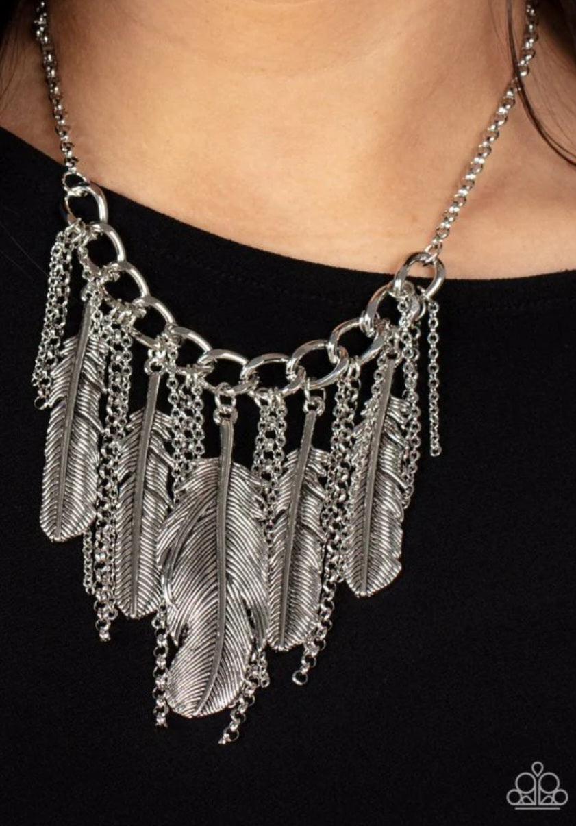 Paparazzi Necklace ~ NEST Friends Forever - Silver