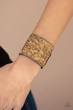Load image into Gallery viewer, Cork Congo - Brass
