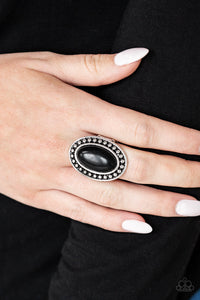 DESERT HEAT - BLACK STONE - STUDDED SILVER - RING