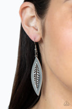 Load image into Gallery viewer, Leather Lagoon - Silver
