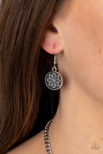 Load image into Gallery viewer, Western Zen - Red (R-30)
