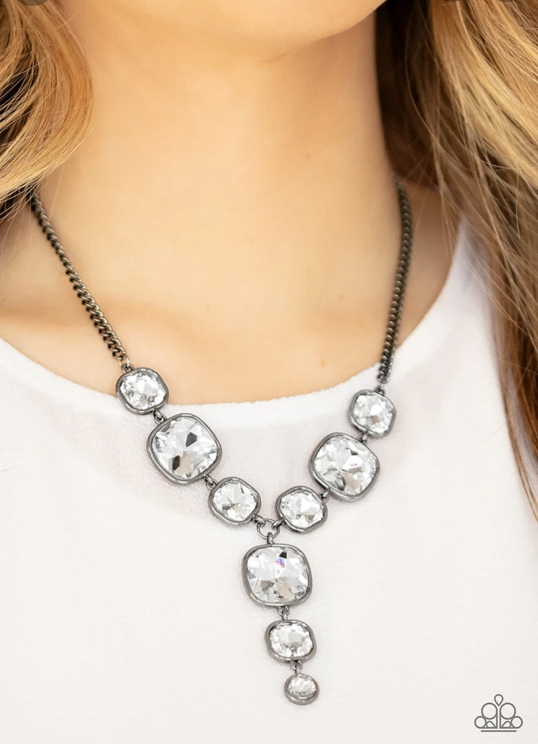 Legendary Luster - Black Necklaces
